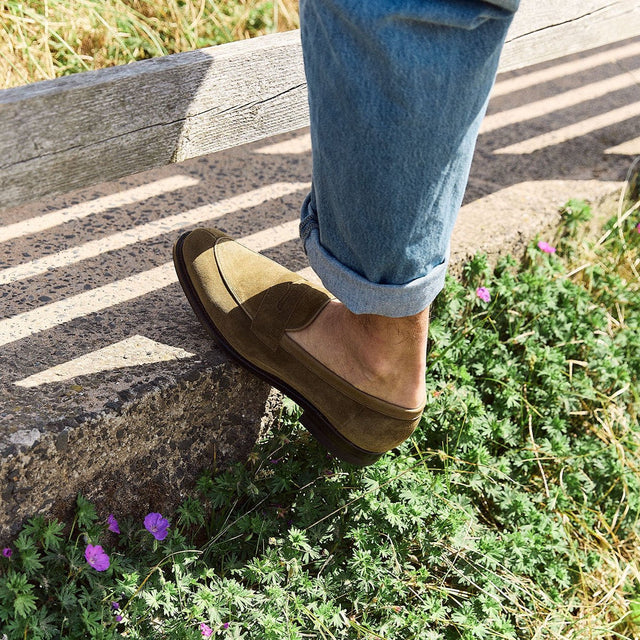 Bristol - Avocado Janus Calf Suede - VIBERG