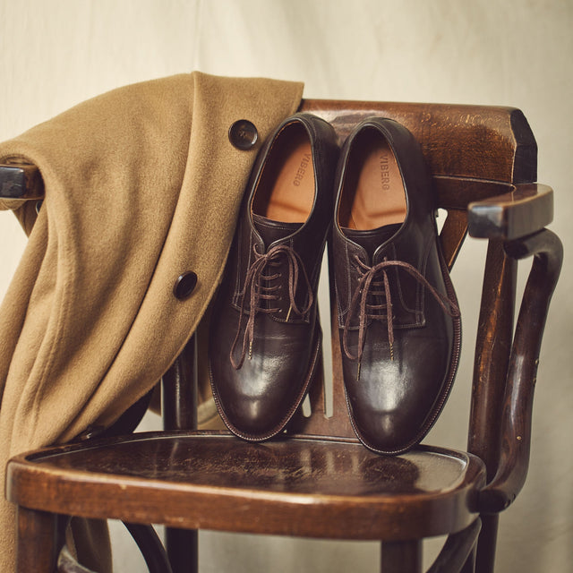 Navvy Cut Shoe - Ebony Kangaroo - VIBERG