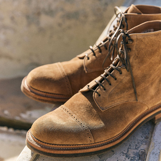 Navvy™ - Peanut Papillon Calf Suede - VIBERG