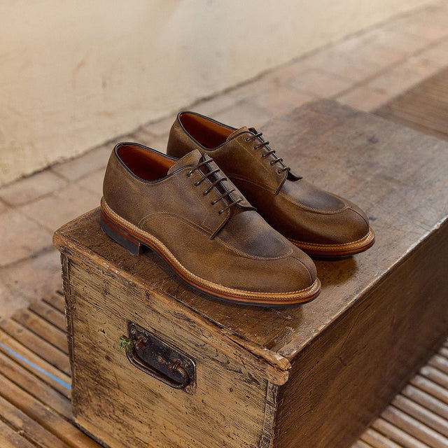Savoy - Antique Waxy Commander - VIBERG