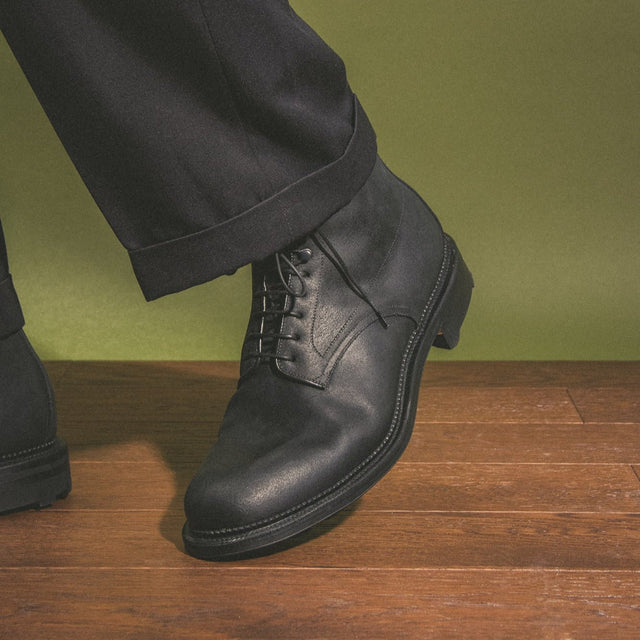 Navvy™ Boot - Black Waxy Commander - VIBERG