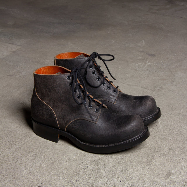 Service Boot® 310 - Black Washed Waxed Flesh - VIBERG