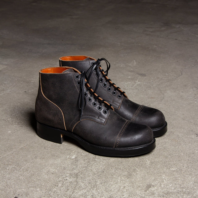 Service Boot® DCT - Black Washed Waxed Flesh - VIBERG